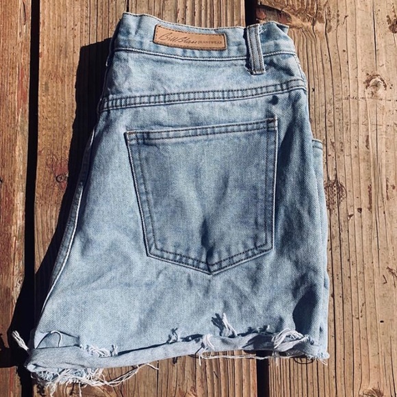 SOLD - Picture 1 of 2